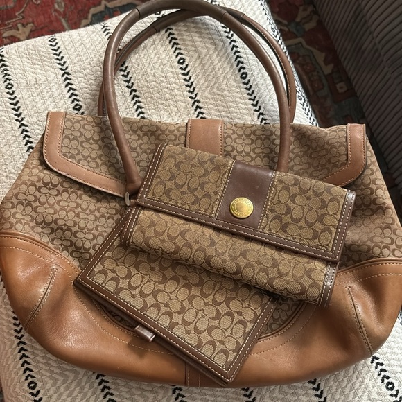 Coach Wallet Set - Picture 5 of 5